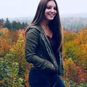 Meet your Posher, Emma